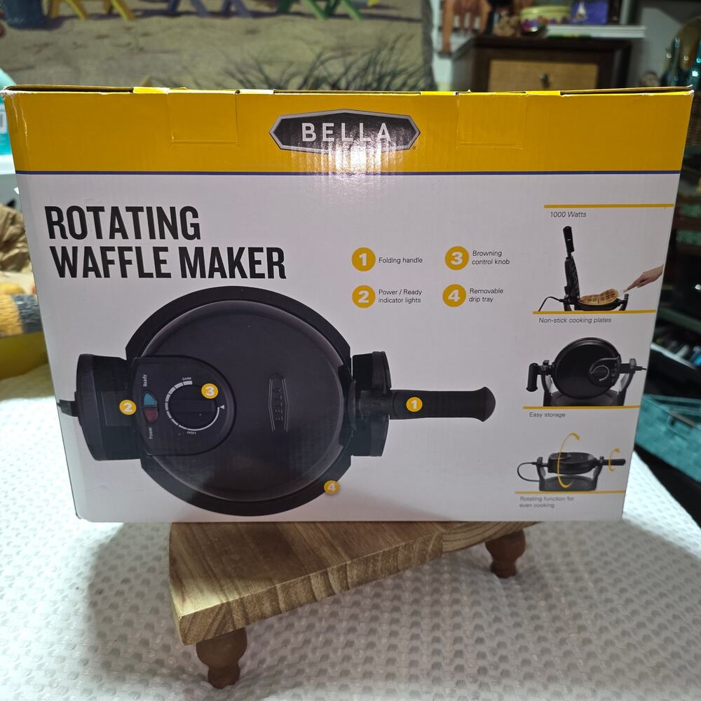 BELLA NIB ROTATING WAFFLE MAKER